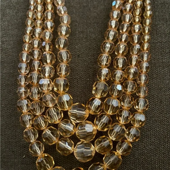 THE MOST LOVELY CHAMPAGNE COLORED FACETED BEADED NECKLACE..... SO DIVINE! - Picture 6 of 6